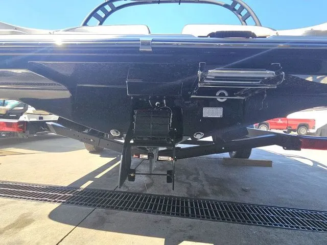 Slide: The Image of Yamaha 195S 2022 - 26