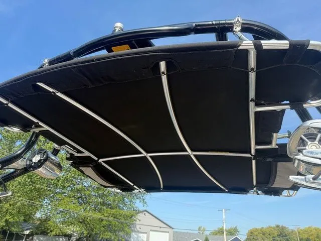 Slide: The Image of Nautique Super Air Nautique 230 2009 - 12