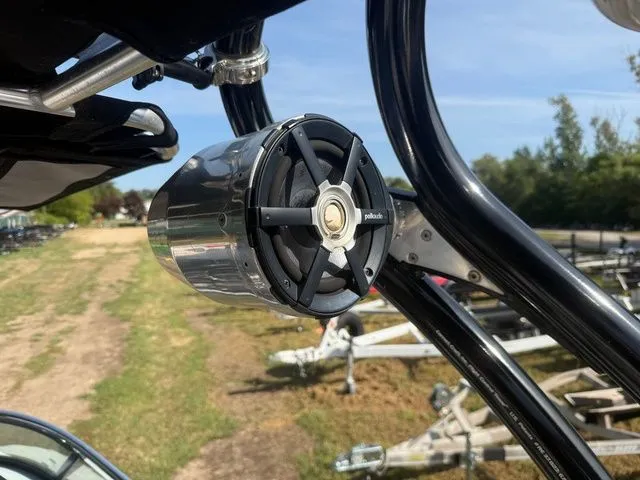 Slide: The Image of Nautique Super Air Nautique 230 2009 - 18