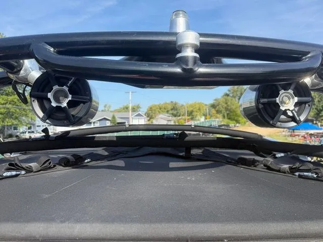 Slide: The Image of Nautique Super Air Nautique 230 2009 - 21