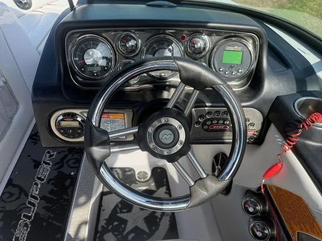 Slide: The Image of Nautique Super Air Nautique 230 2009 - 6