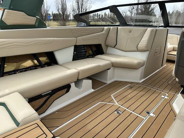 Slide: The Image of Nautique Super Air Nautique G23 2025 - 23