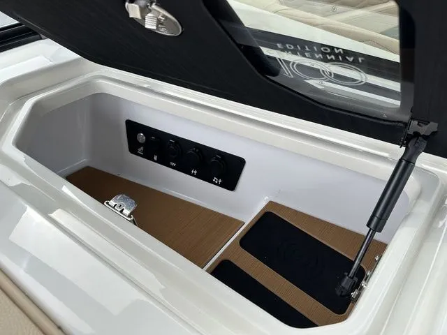 Slide: The Image of Nautique Super Air Nautique G23 2025 - 30