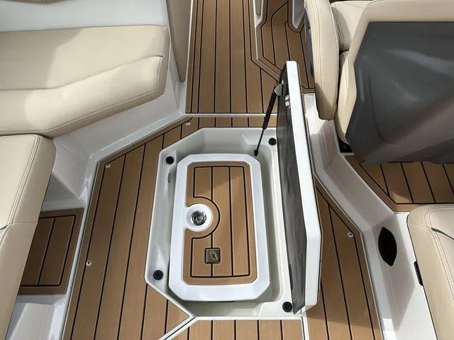 Slide: The Image of Nautique Super Air Nautique G23 2025 - 34