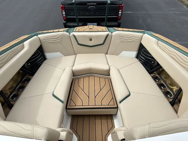 Slide: The Image of Nautique Super Air Nautique G23 2025 - 44