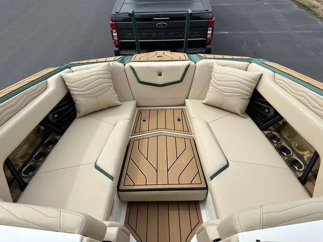 Slide: The Image of Nautique Super Air Nautique G23 2025 - 47