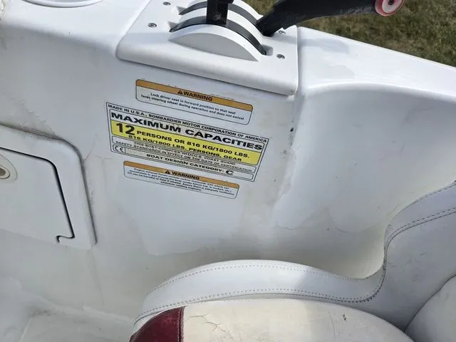 Slide: The Image of Sea-Doo Islandia 2004 - 13