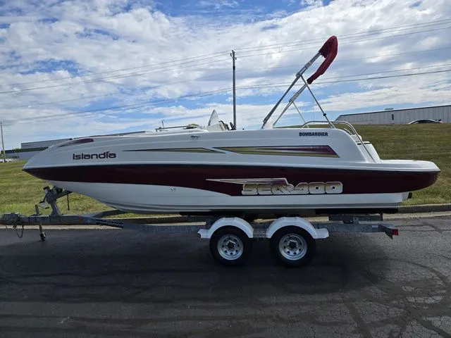 Slide: The Image of Sea-Doo Islandia 2004 - 5