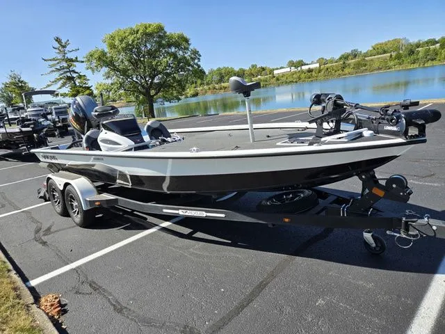 Slide: The Image of Vexus AVX1980 2024 - 10