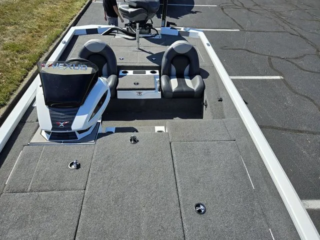 Slide: The Image of Vexus AVX1980 2024 - 21