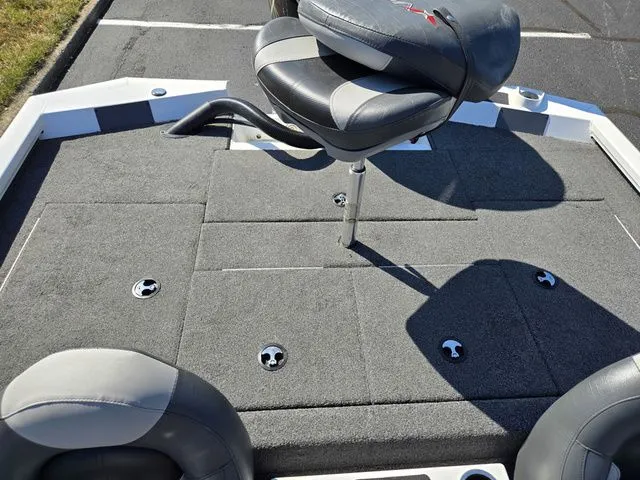 Slide: The Image of Vexus AVX1980 2024 - 24