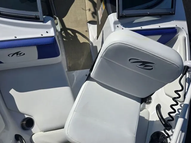 Slide: The Image of Monterey 196MFS 2016 - 19