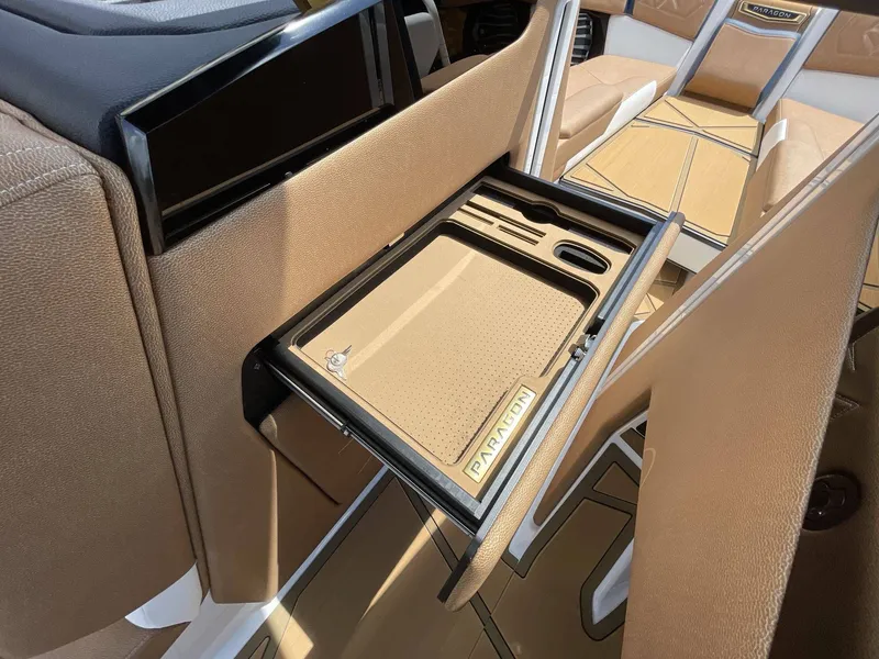 Slide: The Image of Nautique Super Air Nautique G25 Paragon 2026 - 16