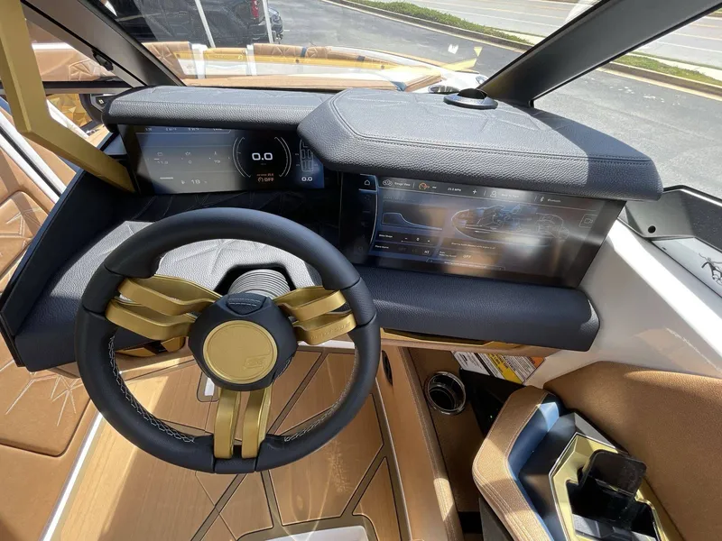 Slide: The Image of Nautique Super Air Nautique G25 Paragon 2026 - 22