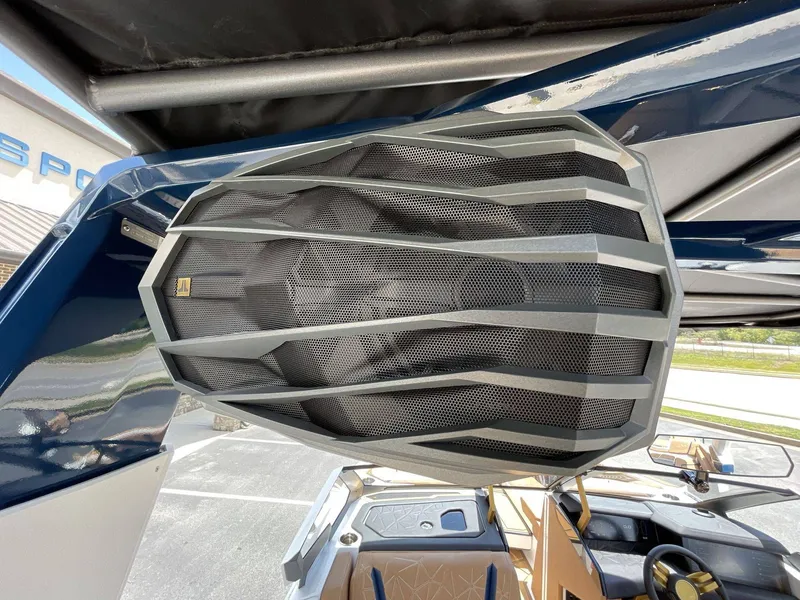 Slide: The Image of Nautique Super Air Nautique G25 Paragon 2026 - 23