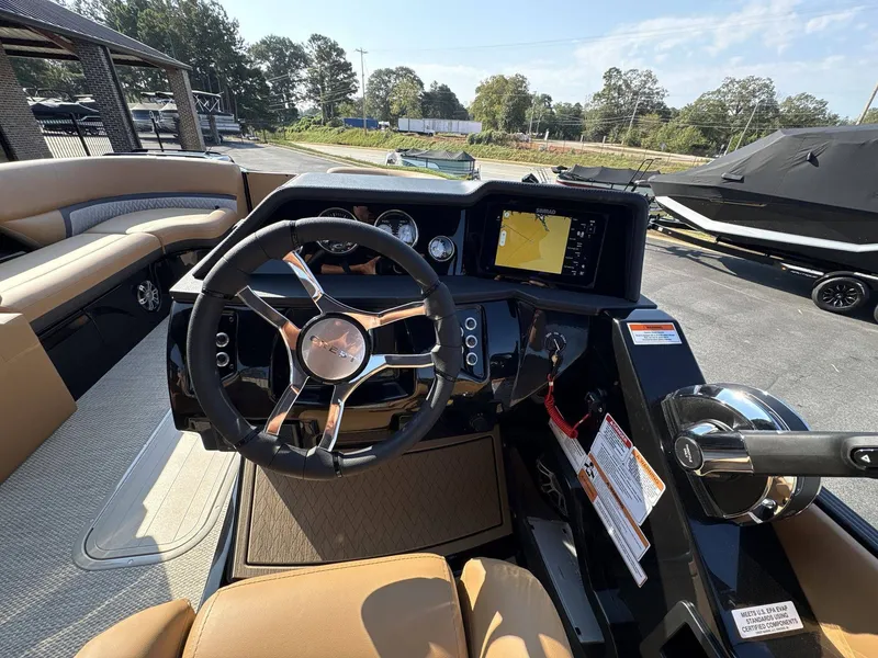 Slide: The Image of Crest Caribbean 230 SLC 2026 - 16