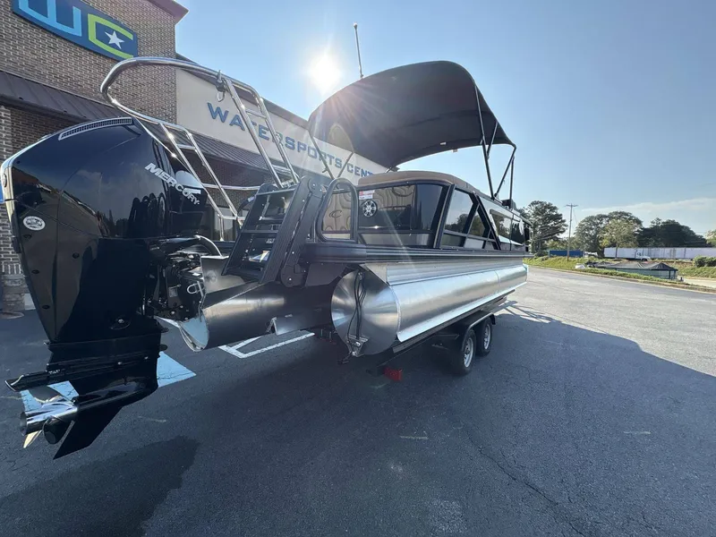 Slide: The Image of Crest Caribbean 230 SLC 2026 - 7