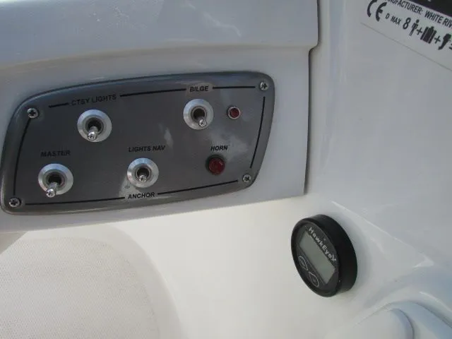 Slide: The Image of Tahoe 200 FS 2022 - 19