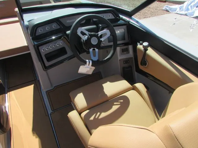 Slide: The Image of MasterCraft 24 NXT 2026 - 16