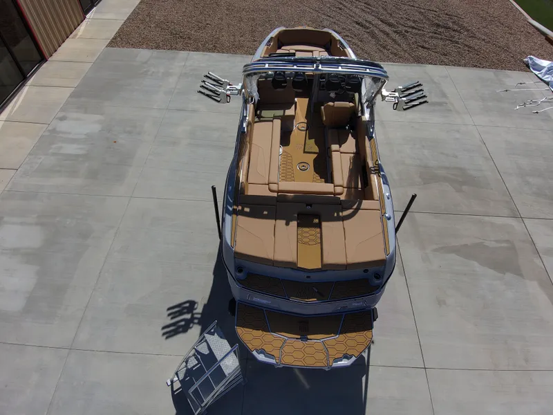 Slide: The Image of MasterCraft 24 NXT 2026 - 19