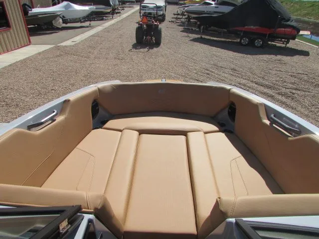 Slide: The Image of MasterCraft 24 NXT 2026 - 4