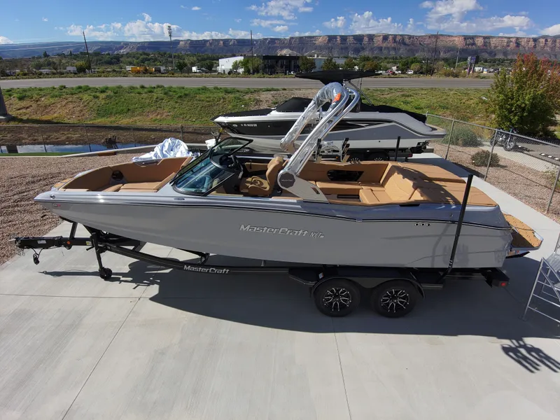 Slide: The Image of MasterCraft 24 NXT 2026 - 7