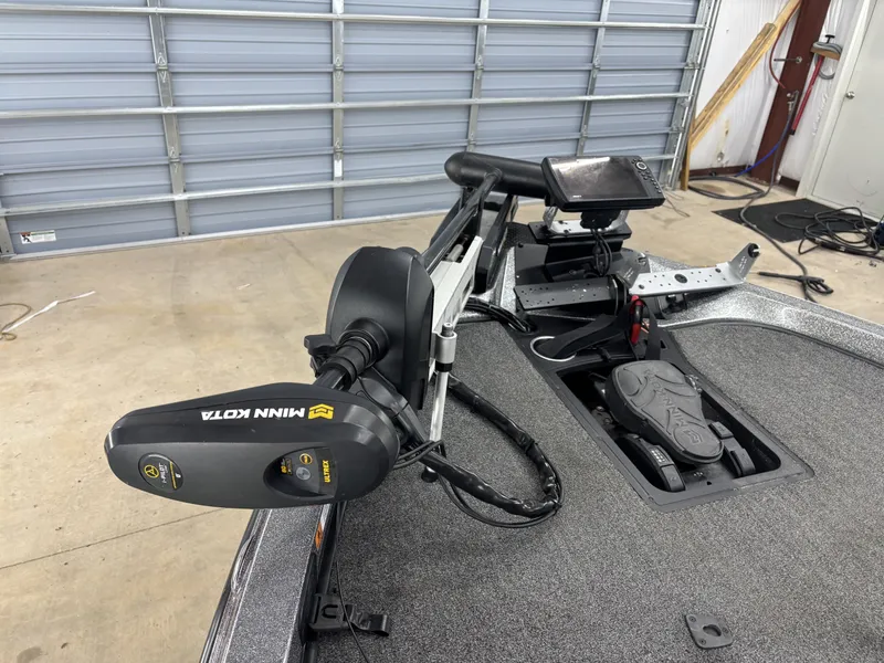 Slide: The Image of Ranger Z519 2020 - 10