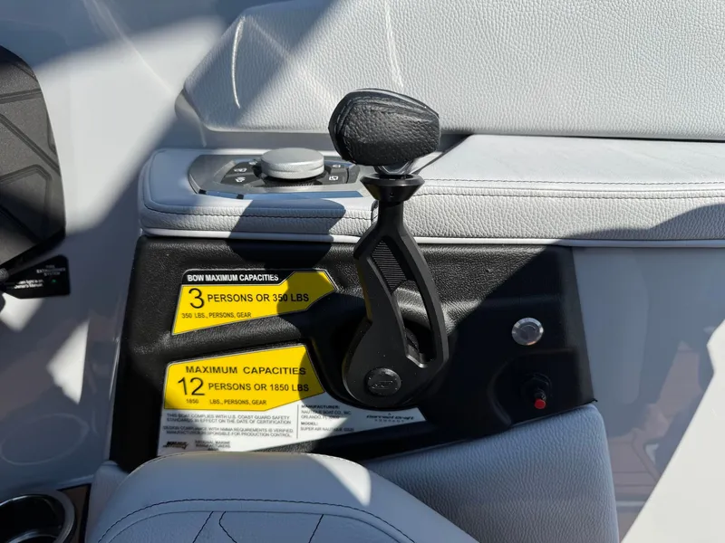 Slide: The Image of Nautique Super Air Nautique GS20 2026 - 19