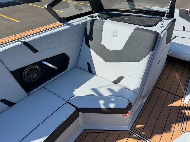 Slide: The Image of Nautique Super Air Nautique GS20 2026 - 21