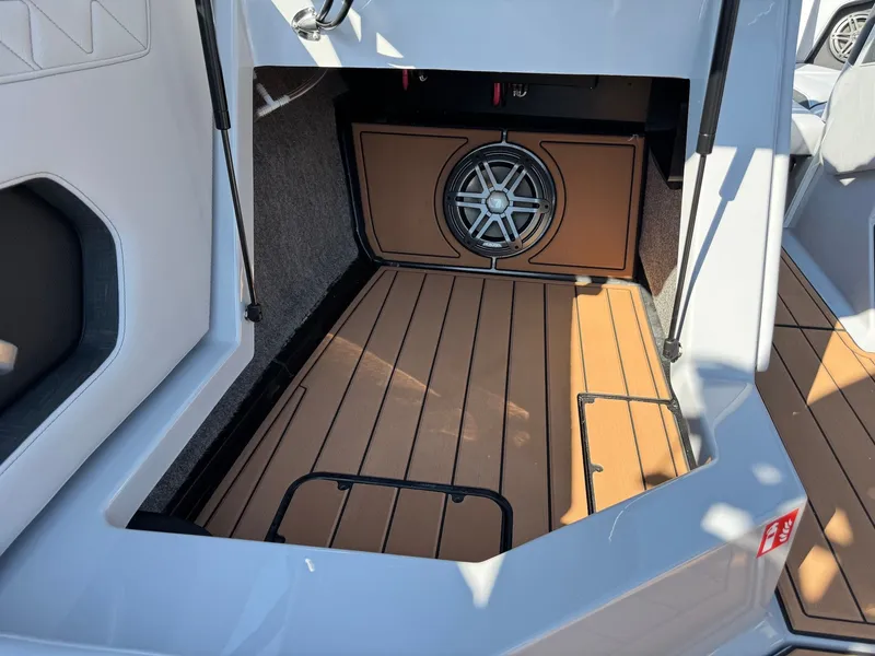 Slide: The Image of Nautique Super Air Nautique GS20 2026 - 23