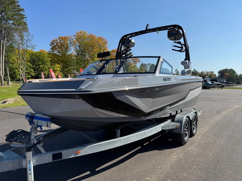 Slide: The Image of Nautique Super Air Nautique GS20 2026 - 4
