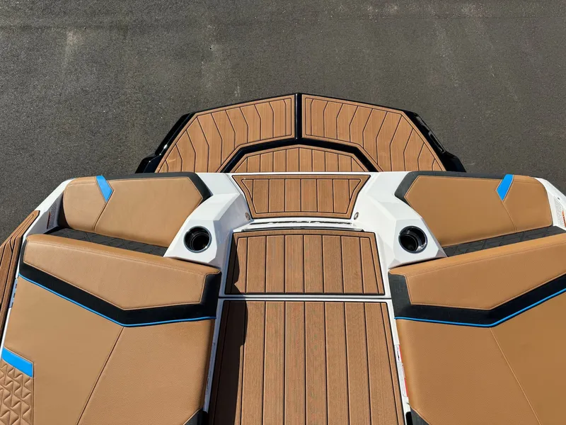 Slide: The Image of Nautique Super Air GS24 2026 - 26