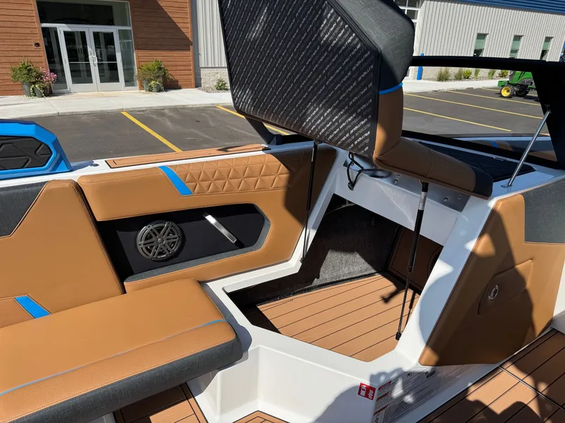 Slide: The Image of Nautique Super Air GS24 2026 - 39