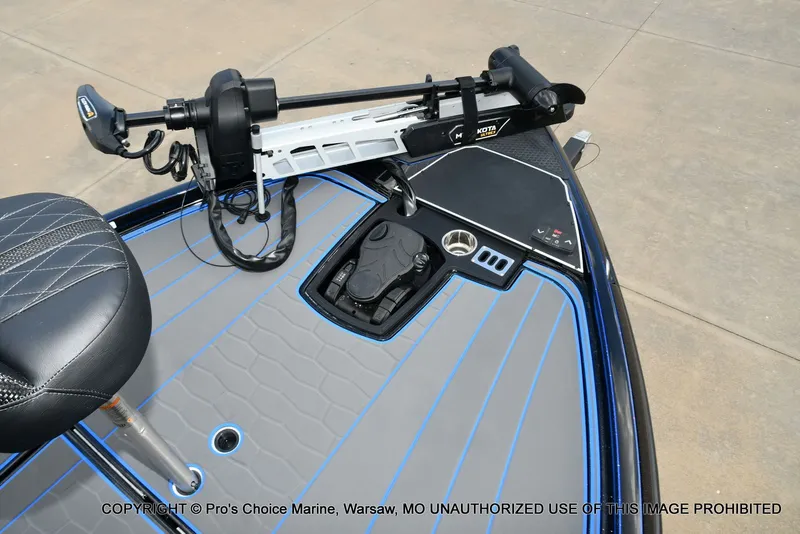 Slide: The Image of Ranger Z520R Traction Mat Interior 2026 - 12