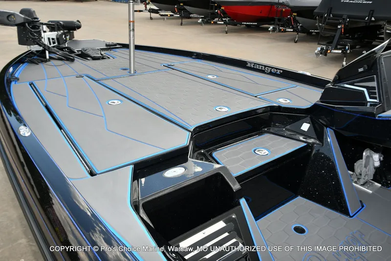 Slide: The Image of Ranger Z520R Traction Mat Interior 2026 - 16