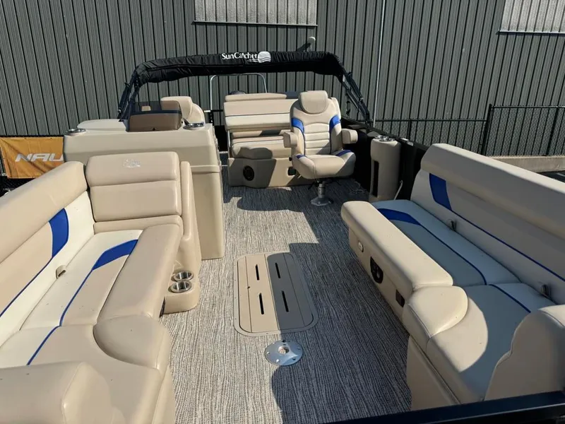 Slide: The Image of SunCatcher Select 324SL TRI 2023 - 10