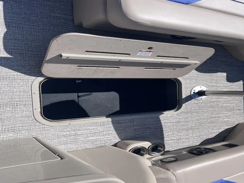 Slide: The Image of SunCatcher Select 324SL TRI 2023 - 18