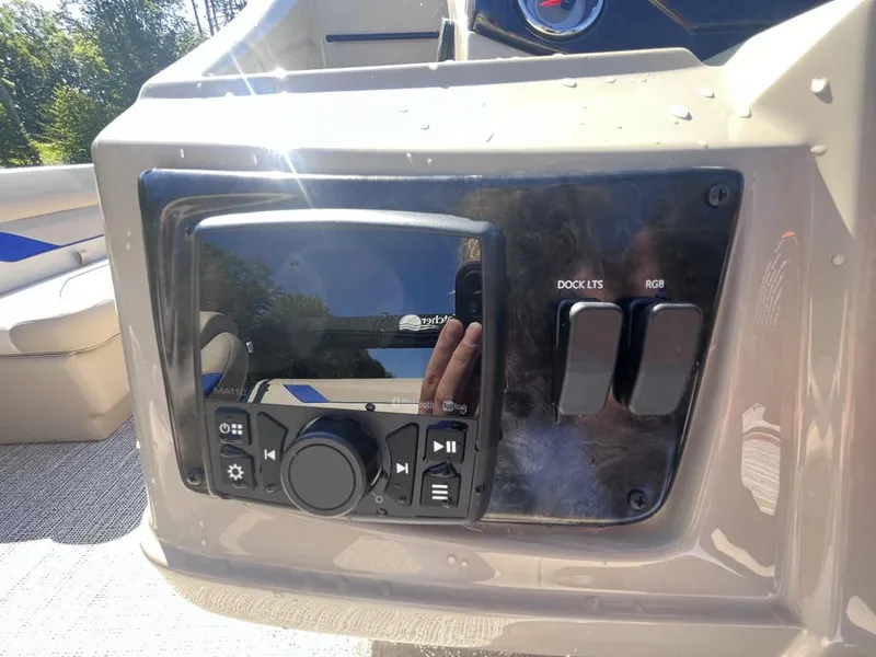 Slide: The Image of SunCatcher Select 324SL TRI 2023 - 30