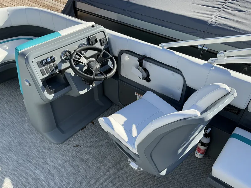 Slide: The Image of Aura Glacier 2025 - 8