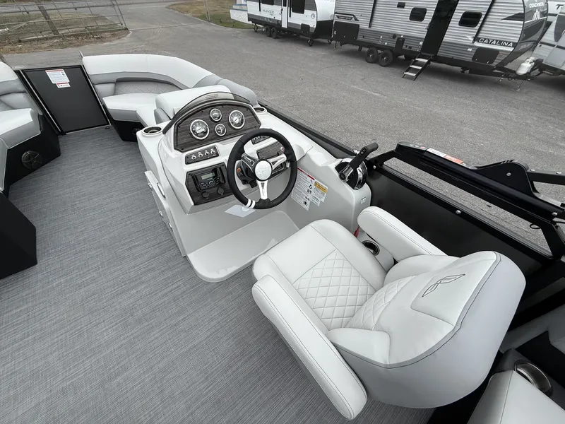 Slide: The Image of Lowe Ss 230 2025 - 6