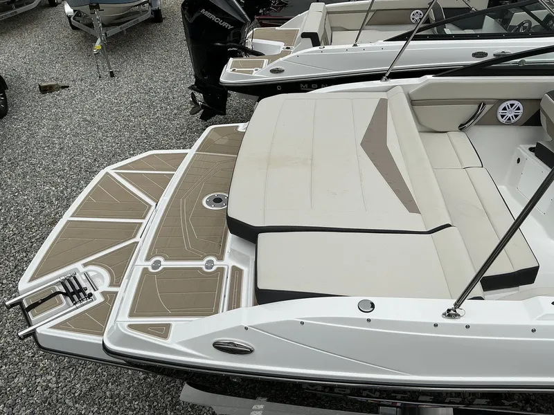 Slide: The Image of Monterey M-20 2025 - 11