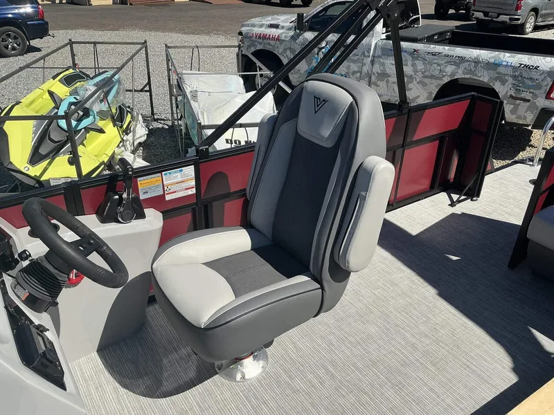 Slide: The Image of Viaggio Lago V-C 20 2025 - 9