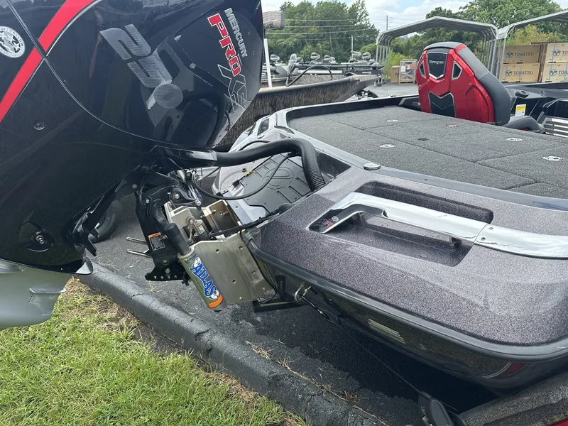 Slide: The Image of Ranger Z Comanche Series Z520R 2022 - 4