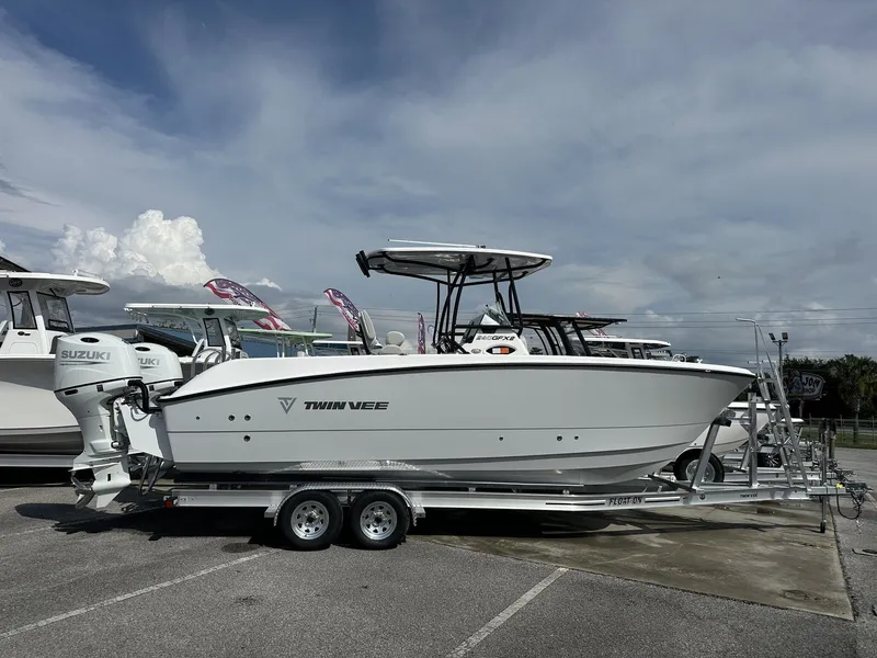 Slide: The Image of Twin Vee GFX 24GFX 2026 - 2