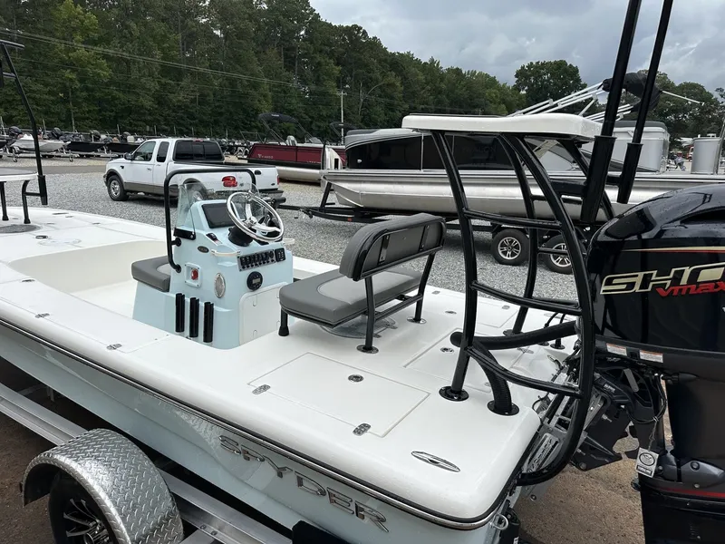 Slide: The Image of Spyder FX19 Vapor 2026 - 19