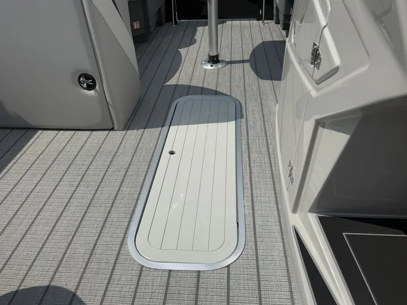 Slide: The Image of Starcraft SLS 3 Q DH 2026 - 16