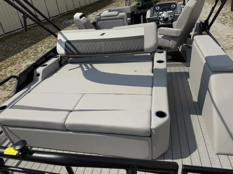 Slide: The Image of Starcraft SLS 3 Q DH 2026 - 7