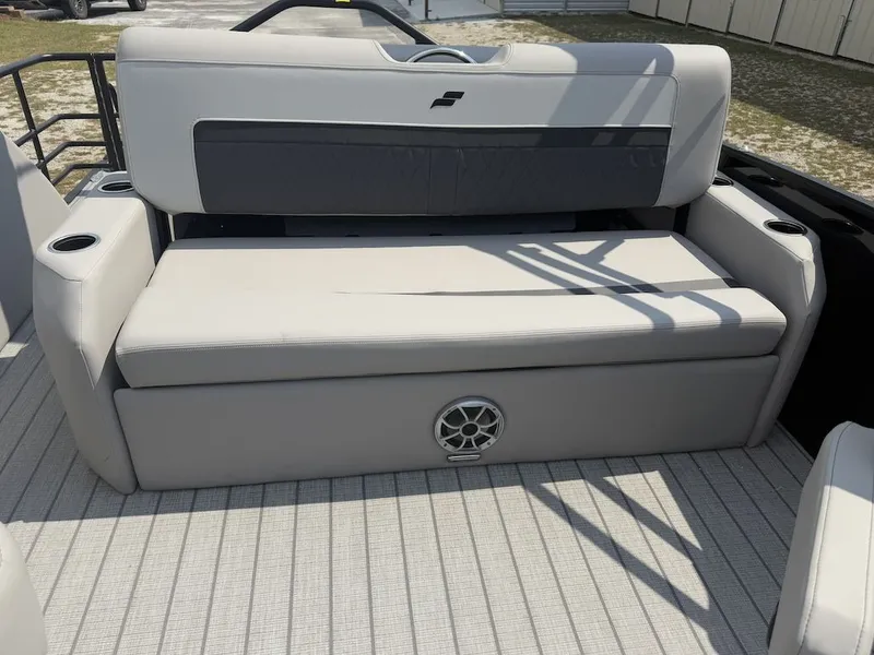 Slide: The Image of Starcraft SLS 3 Q DH 2026 - 9