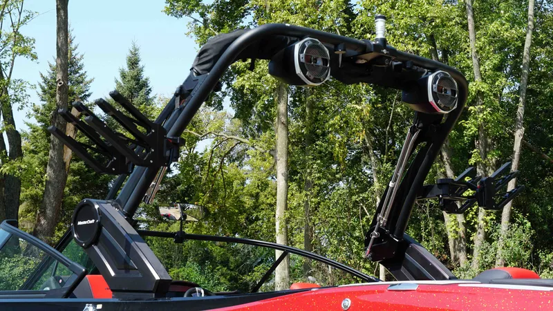 Slide: The Image of MasterCraft X26 2022 - 25