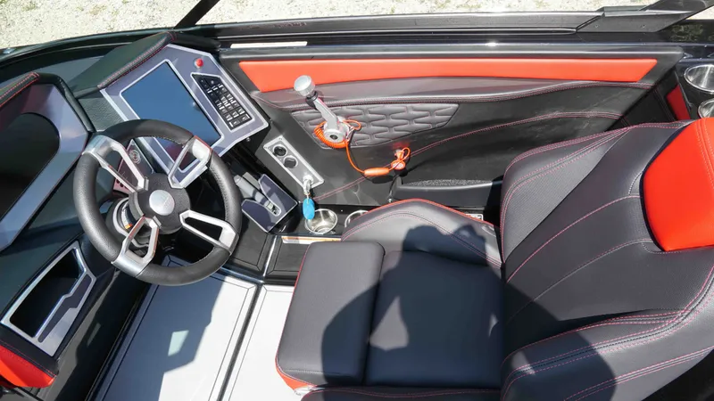 Slide: The Image of MasterCraft X26 2022 - 26